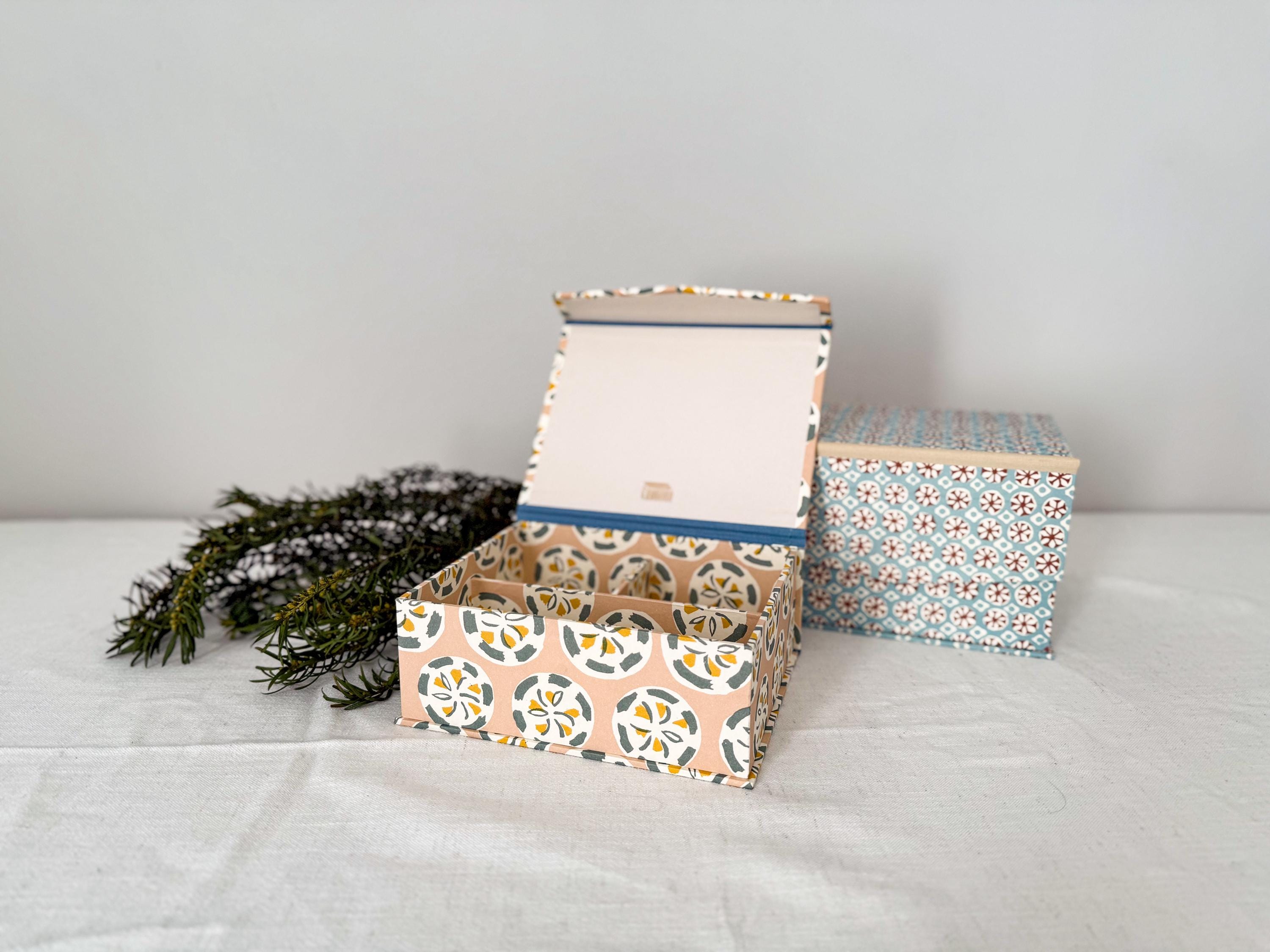 Geometric Floral Jewellery Box