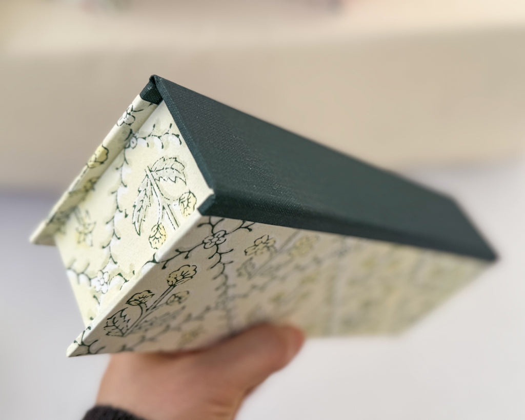 Dandelion Desk Set — Memo Pad Box & Pencil Case