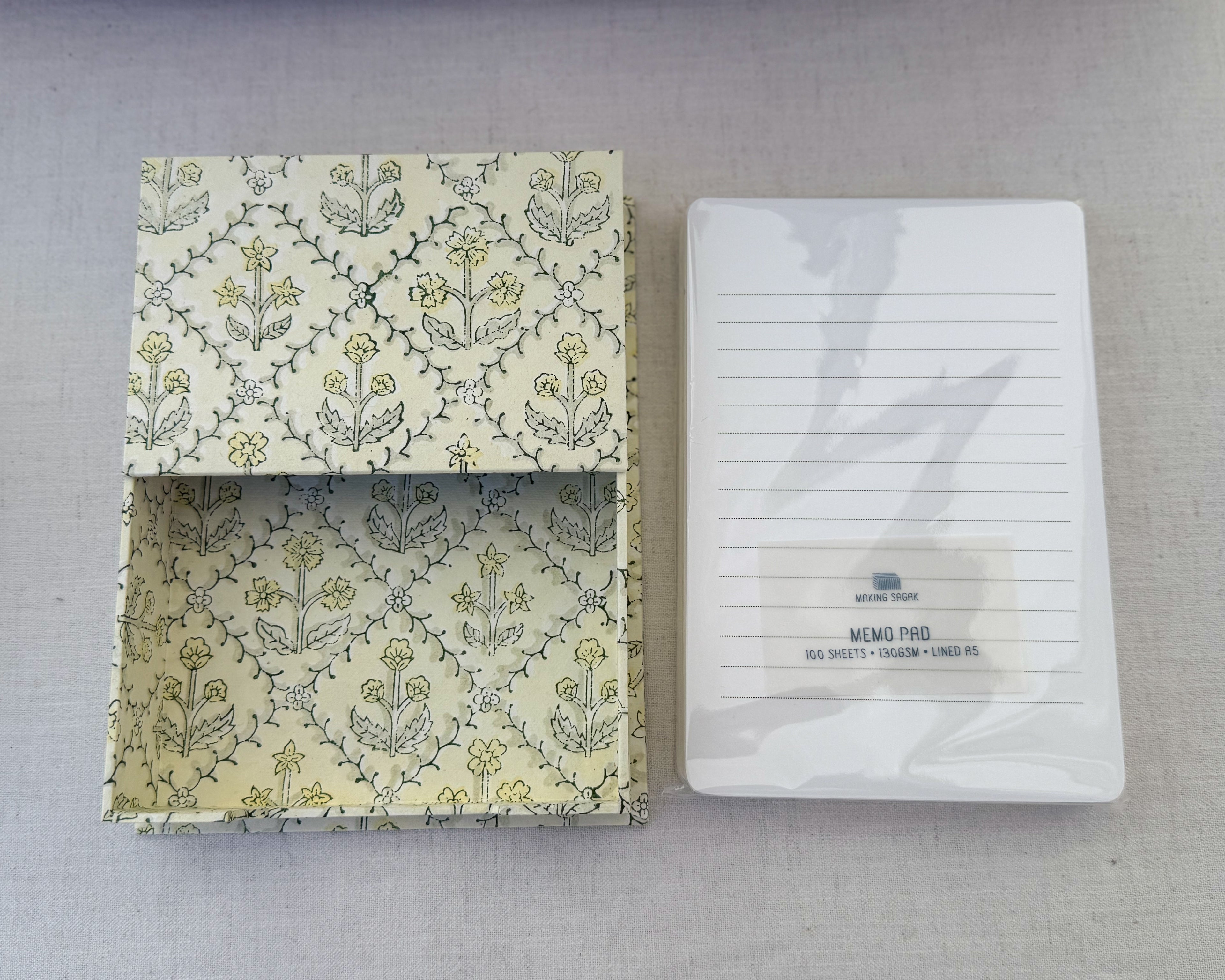 Dandelion Desk Set — Memo Pad Box & Pencil Case