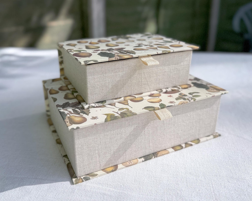 Botanical Pear Keepsake Box