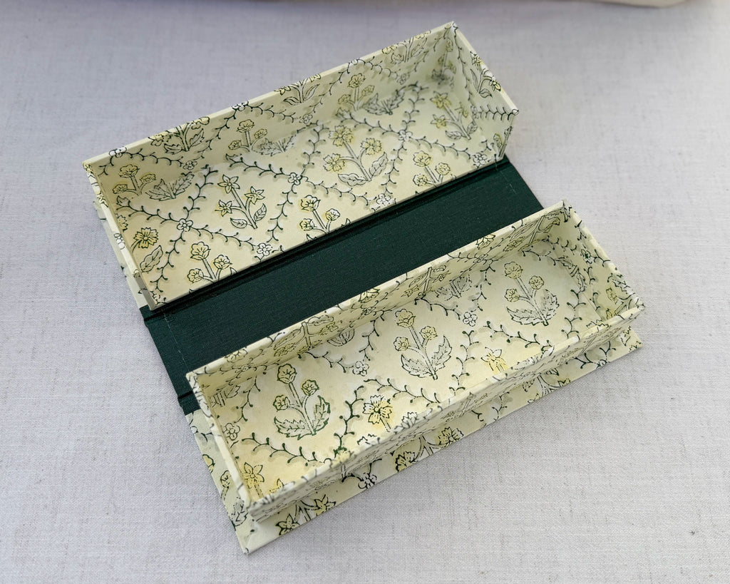 Dandelion Desk Set — Memo Pad Box & Pencil Case