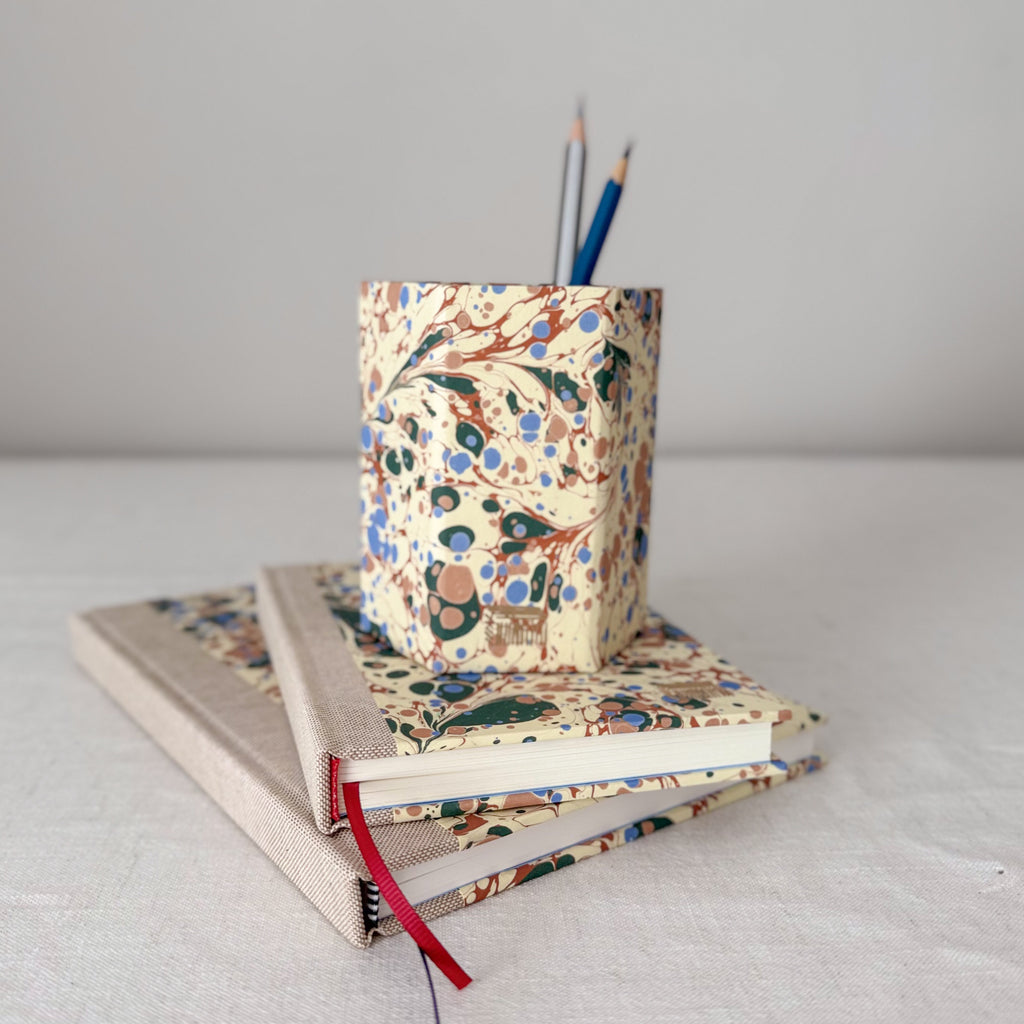 Marbled Hexagonal Pen Pot