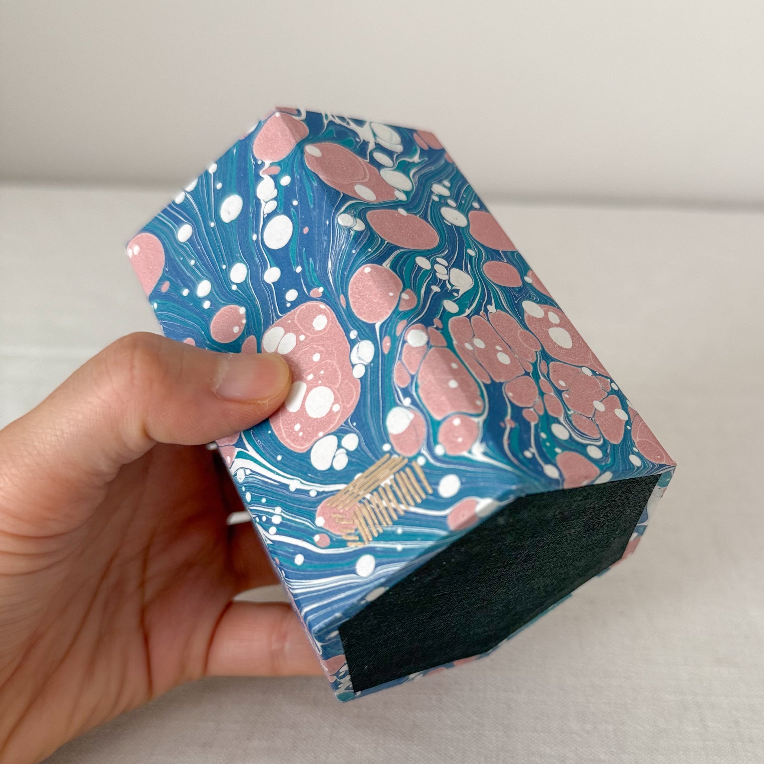 Marbled Hexagonal Pen Pot