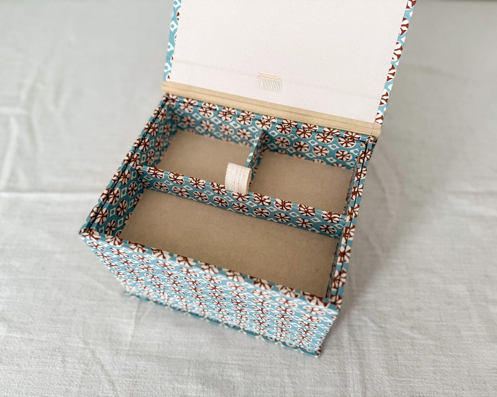 Geometric Floral Jewellery Box